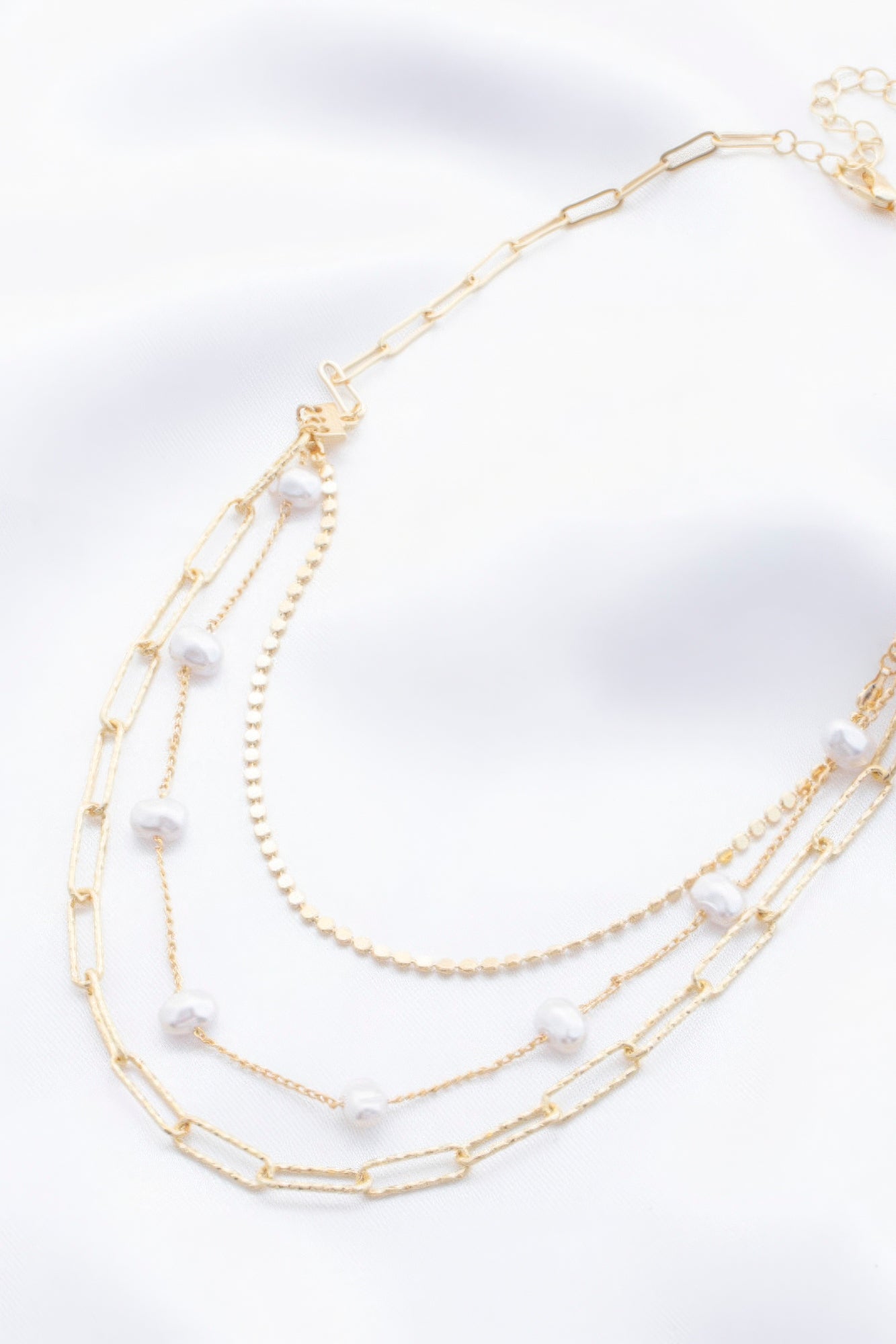 Pearl Beaded Oval Link Layered Necklace